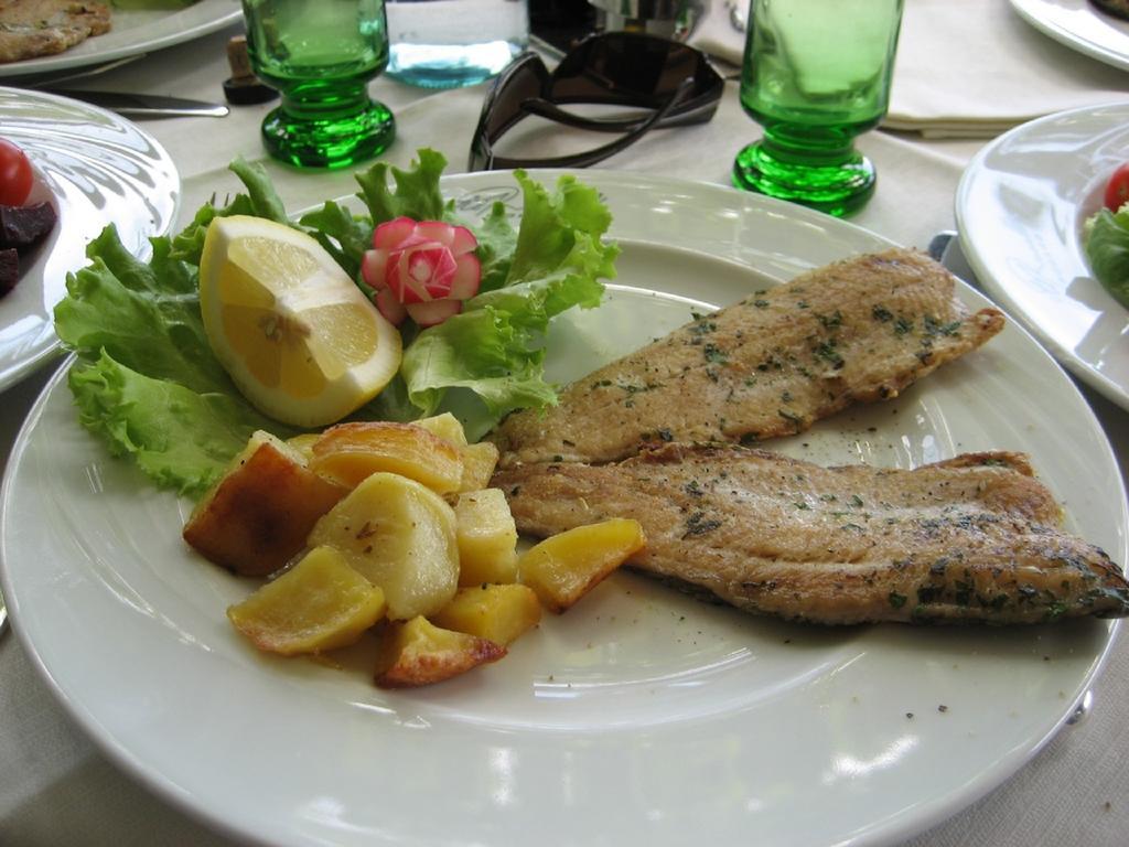 Albergo Rusall Tremezzo Bagian luar foto