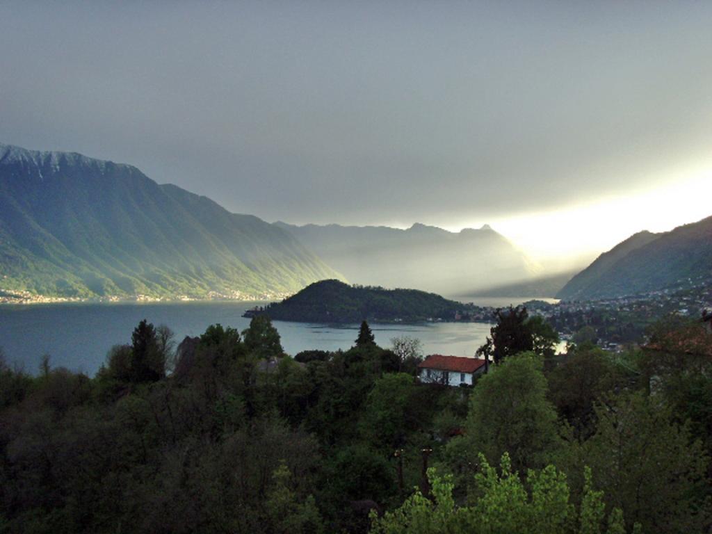 Albergo Rusall Tremezzo Bagian luar foto